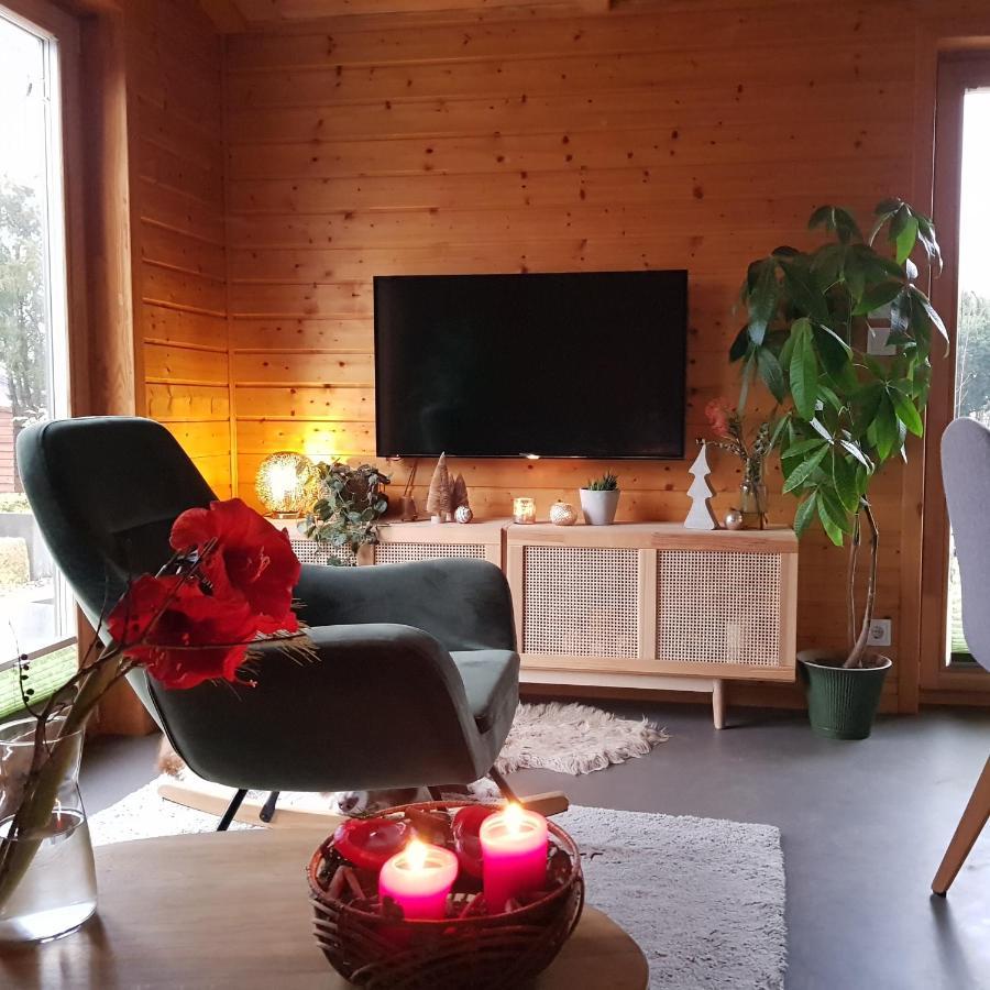 Mücke Chalet "Waldhauszeit" Am See מראה חיצוני תמונה